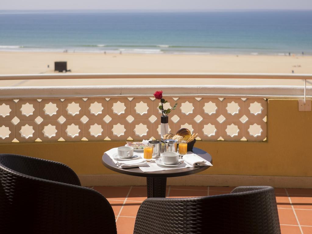 Ap Oriental Beach - Adults Friendly ポルティマン エクステリア 写真